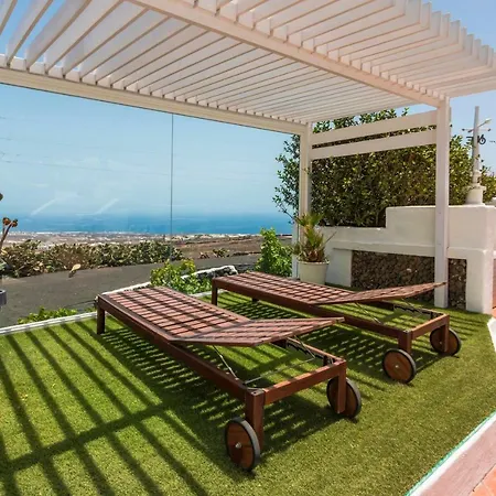 Villa Via Lactea: Historic Luxury With Sea Views And Private Pool