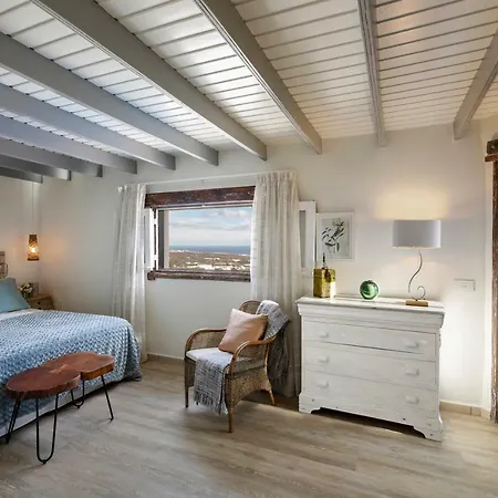 Via Lactea: Historic Luxury With Sea Views And Private Pool La Asomada (Lanzarote)