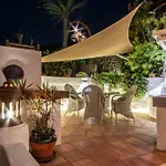 Villa Deluxe Designer Historic Via Lactea, Panoramic Sea Views, Own Private Heated Pool And Subtropical Garden *