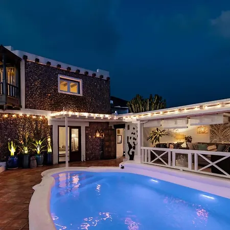 Deluxe Designer Historic Via Lactea, Panoramic Sea Views, Own Private Heated Pool And Subtropical Garden 빌라 *